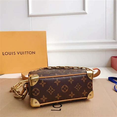 louis vuitton small trunk bag